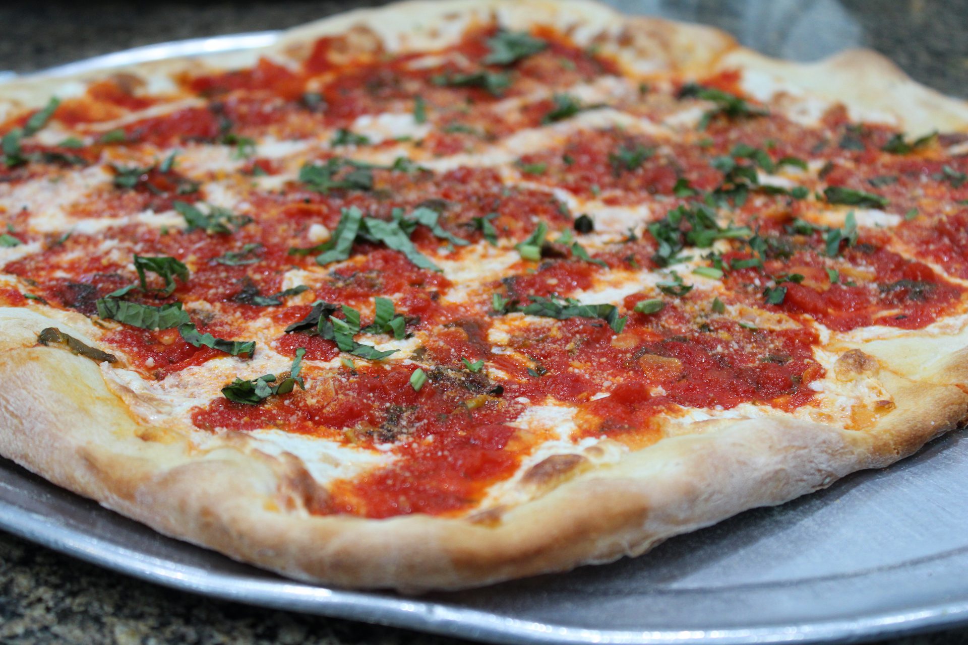 Summit's Neighborhood Deli and Pizzeria